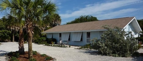 Boca Grande Beach House and spacious yard