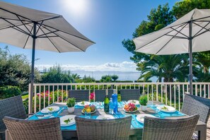 Haus in Meeresnähe mit Ausblick in Alcudia, Strand Alcanada