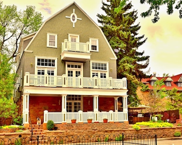 Heart of Manitou Springs. Award-winning. Luxurious. Rent up to three apartments.