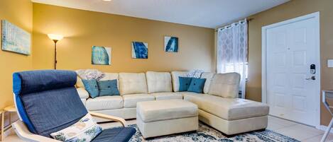 Comfortable living room with new furniture.  Relax and stretch out on the sectional.