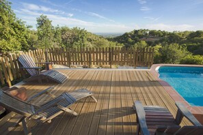 Outdoor Deck & Pool