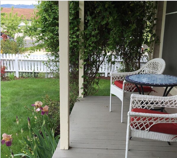 Looking out to the right from the front porch.