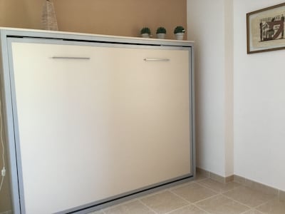 Calpe, for rent 2 slpk app, near beach, restaurants, harbor, shops