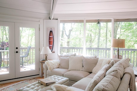 Bright living room with beautiful views!