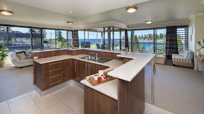 Apartment 602 Sebel Kiama| Dishwasher| Kitchen| Microwave| Oven| Refrigerator| Views
