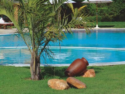 LAGOA ECO VILLAGE - Chale Luxo 3 quartos (8p) frente piscinas