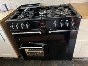 New Oven Feb 2024