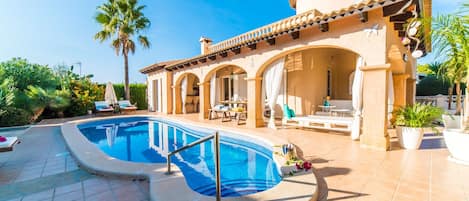Casa vacacional con piscina y barbacoa en Mallorca
