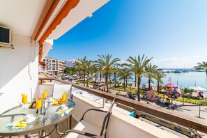 Modern apartament on the beach of Puerto Alcudia