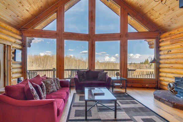Fairplay Vacation Rental | 4BR | 3BA | 3,756 Sq Ft | Stairs Required