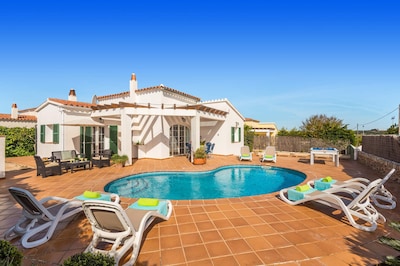 Detached villa with private pool