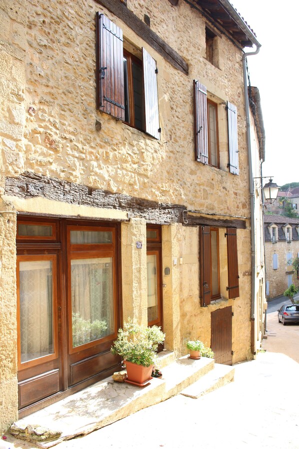 Front of house