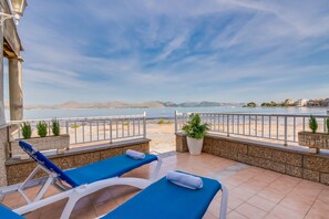 House on beachfront in Alcudia 