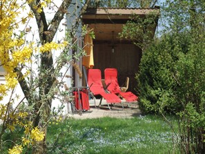 Ferienhaus Sonnenblume 120 qm, Erd- und Dachgeschoss, 4 separate Schlafzimmer-Terrasse