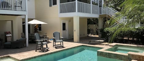 Salty Dogs private pool and spa