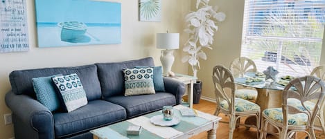 Casual coastal-living comfort with a touch of the whimsical