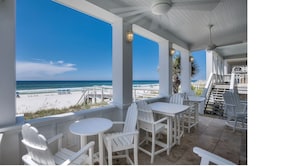 Outdoor Dining With Direct Gulf Front Views
