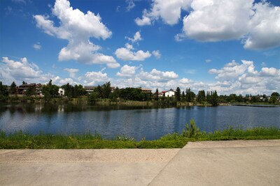 Beaumaris Lake Holiday House Edmonton Beaumaris Lake Holiday House Edmonton