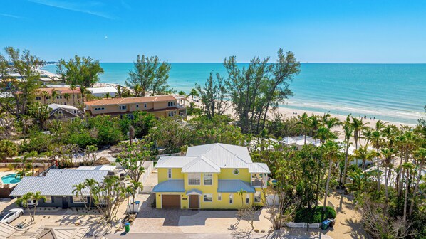Surfside AMI, Steps to the beach!