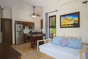 Living Room/Kitchen