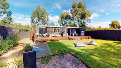 Three Beaches - chic eco home a moment from the beach in pristine Tasmania