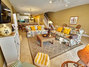 Spacious, bright & clean ~ NEW LR furniture - I LOVE THESE SOFAS!
