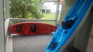 2 Kayak available