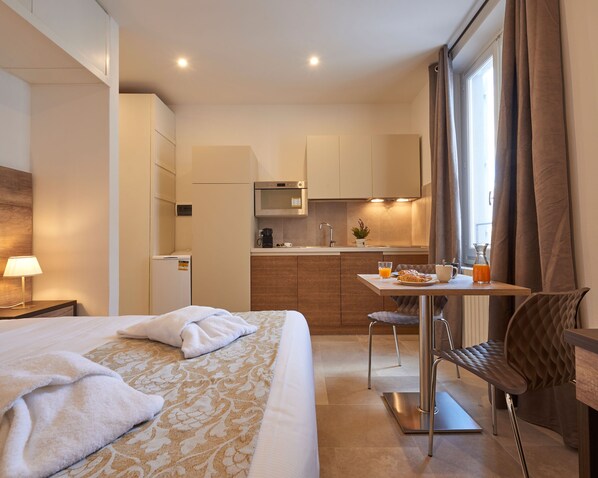 Studio with kitchenette