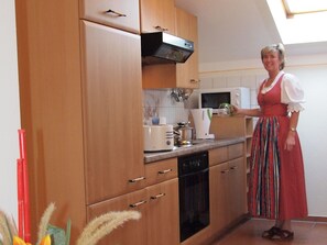 Ferienwohnung Rauher Kopf, 1-2 Pers., 52 m², 1 SZ, Wohnküche, Du/WC, Bk-Küche Fewo Rauher Kopf mit Gastgeberin Agnes Boigs