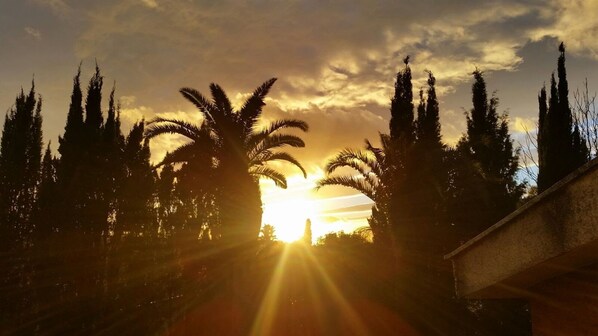 SUNSET FROM THE TERRACE - tramonto dal terrazzo