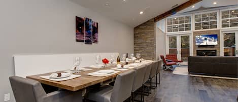 Dining Area, Seated for 12 | Abode at First Chair