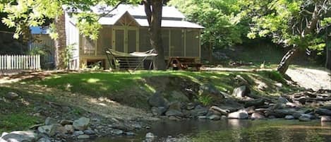 Wildacre Cabin on Sugar Creek, in the North Georgia Mountains