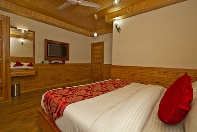 AmNeu Beas Valley- Luxury Hotel In Manali