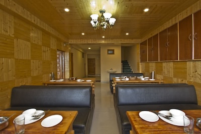 AmNeu Beas Valley- Luxury Hotel In Manali