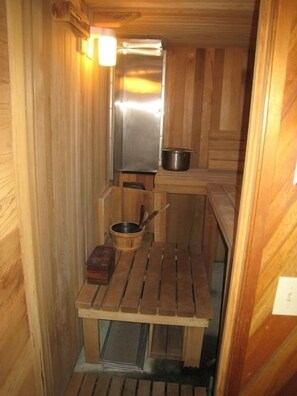 Shared sauna, can be nice after a swim under the waterfalls.
