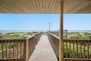 Covered Porch / Walkway