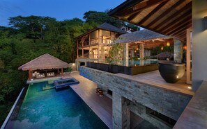 Yes! TWO pools.