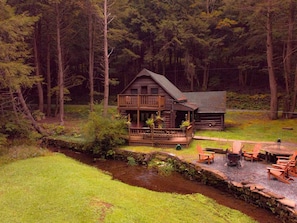 Create lifelong memories with family and friends under the celestial wonders of Cherry Springs state Parkt