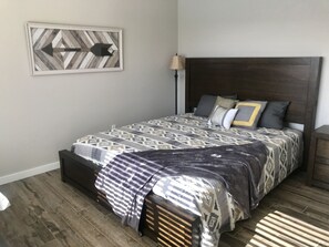 King bedroom located in the casita