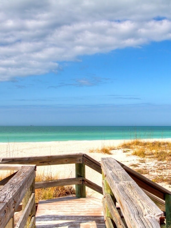 There are a number of beach paths and walkways to the Gulf of Mexico.