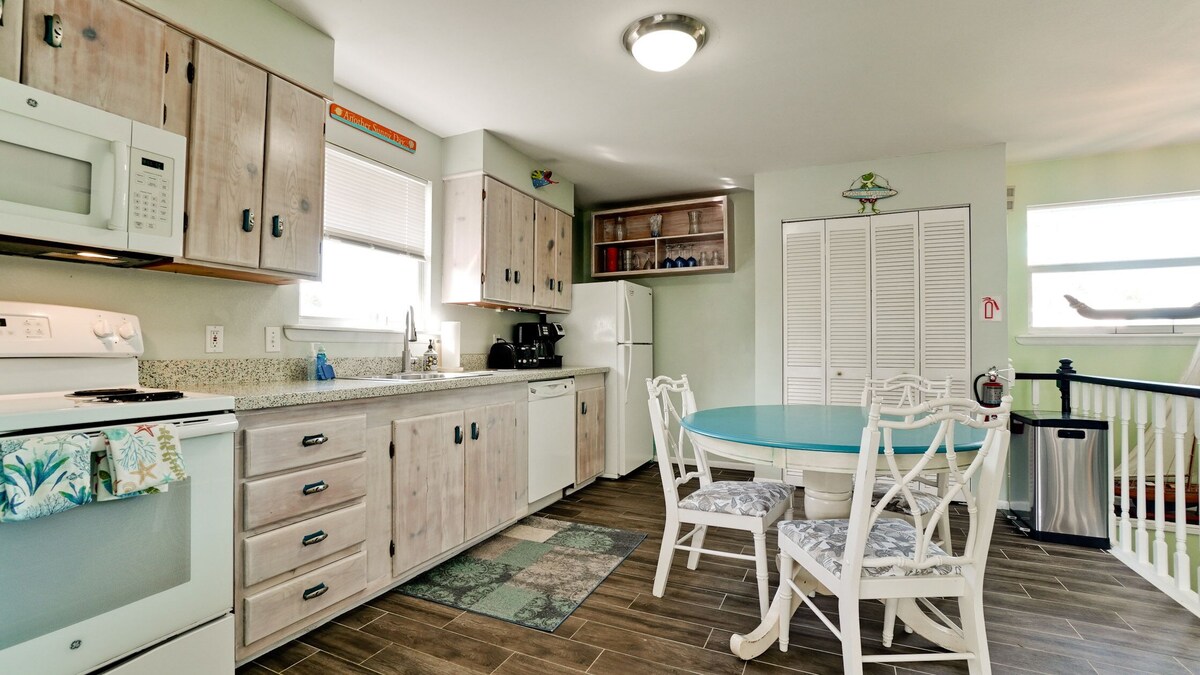 Spacious, Desirable North-End Gem on Canal w/ Dock & Heated Pool