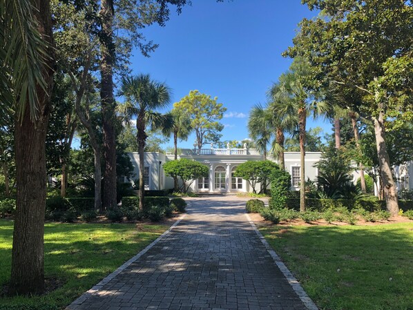 Long expansive driveway