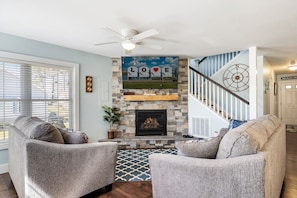 This breathtaking Vacation Home sleeps 8 in stunning style.