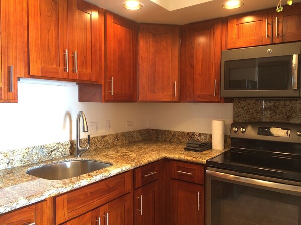 Remodeled kitchen with marble counter. Remodeled Nov 2015.It's absolutely NEW