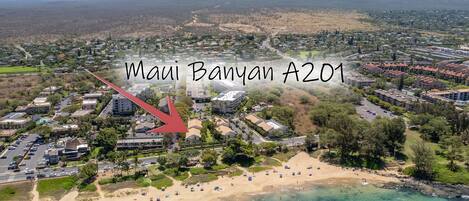 This is the closest condo in the Maui Banyan resort to the beach!