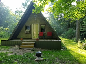 Front of cabin, faces Moraine view State Park across the street.