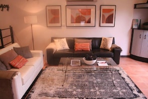 Lounge area