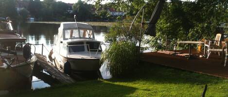 Terasse direkt am See