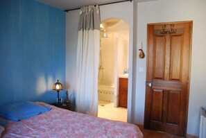 Walk-in shower