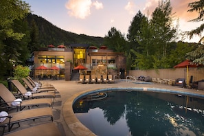 The Gant lower pool & conference center